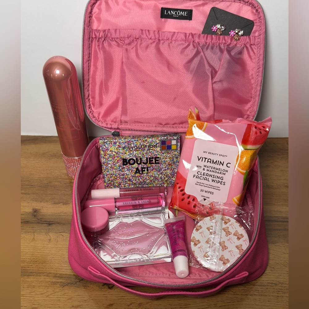 Pink Aesthetic Beauty Bundle, Lancôme Makeup Bag, Toner, Lip Gloss & More